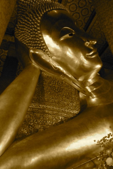 Wat Pho- Temple of the Reclining Buddha