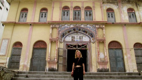 Temple hopping Sunday in Rishikesh